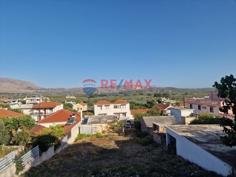 Land plot 670sqm for sale-Armenoi