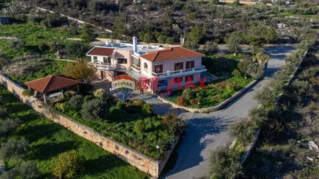 Μονοκατοικία 437τ.μ. για πώληση-Ακρωτήρι