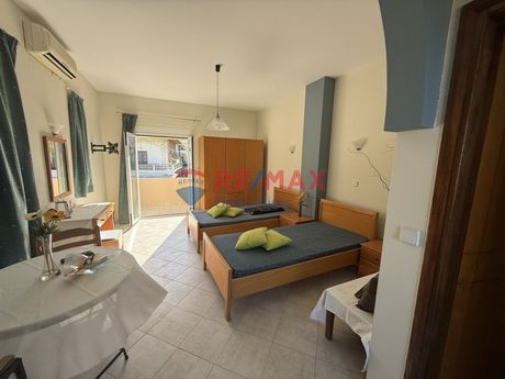 Studio 26sqm for rent-Platanias