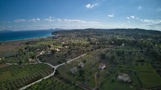 Αγροτεμάχια 4.000 τ.μ. προς πώληση, Πετροθάλασσα-thumb-15