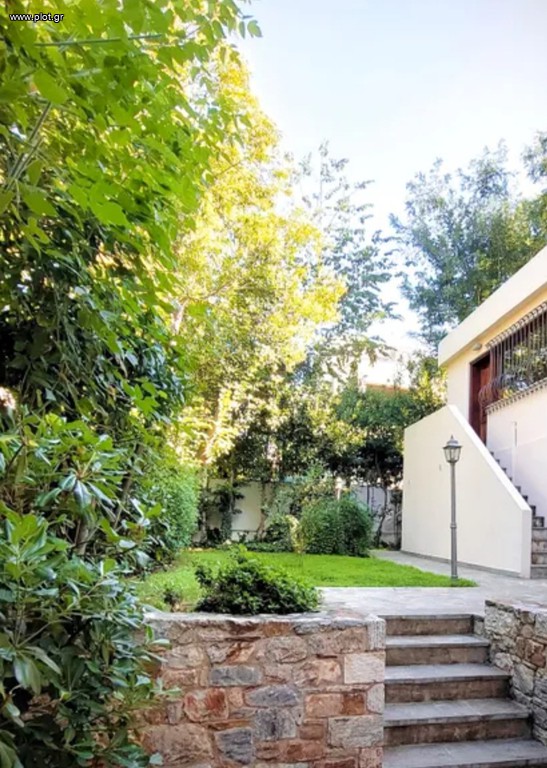 Μονοκατοικία 347 τ.μ. προς ενοικίαση, Κέντρο Διονύσου