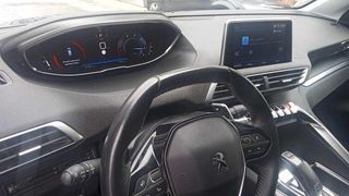 Peugeot 3008 2020-thumb-6