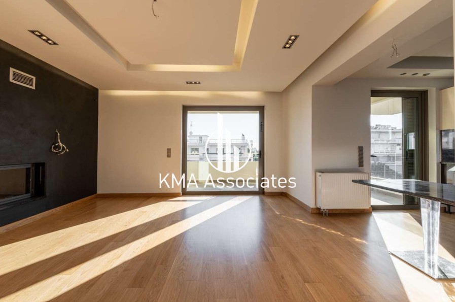 Μεζονέτα 225 τ.μ. πρός πώληση, Αθήνα - Νότια Προάστια, Γλυφάδα