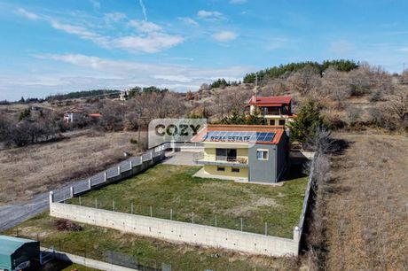 Detached home 180 sqm for sale