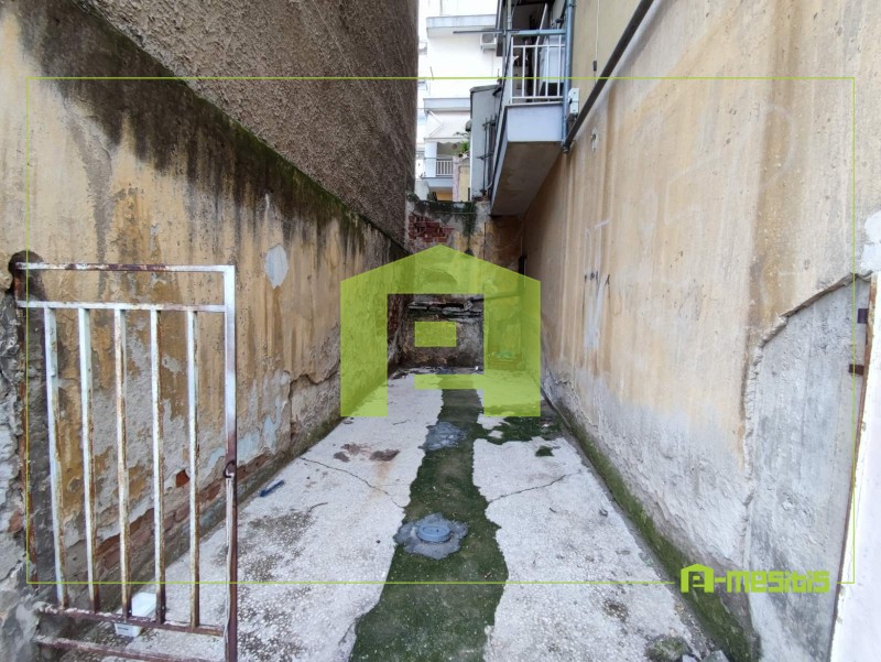 Αποθήκη 70 τ.μ. προς πώληση, Υδραγωγείο