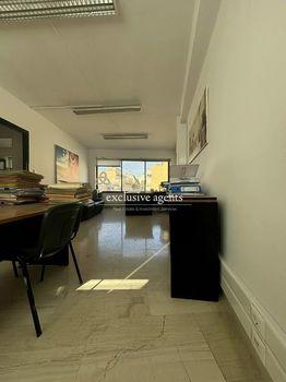Επιχειρηματικό κτίριο 953τ.μ. για ενοικίαση-Νέος κόσμος
