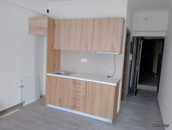Studio 50 sqm for rent, Thessaloniki - Center, Vardaris