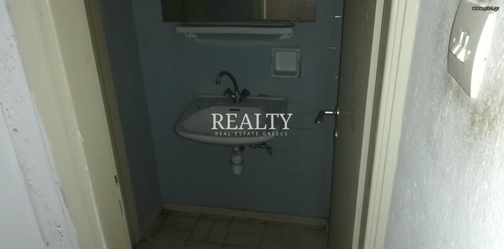 Αποθήκη 312 τ.μ. προς πώληση, Κηφισιά Καλαμαριάς