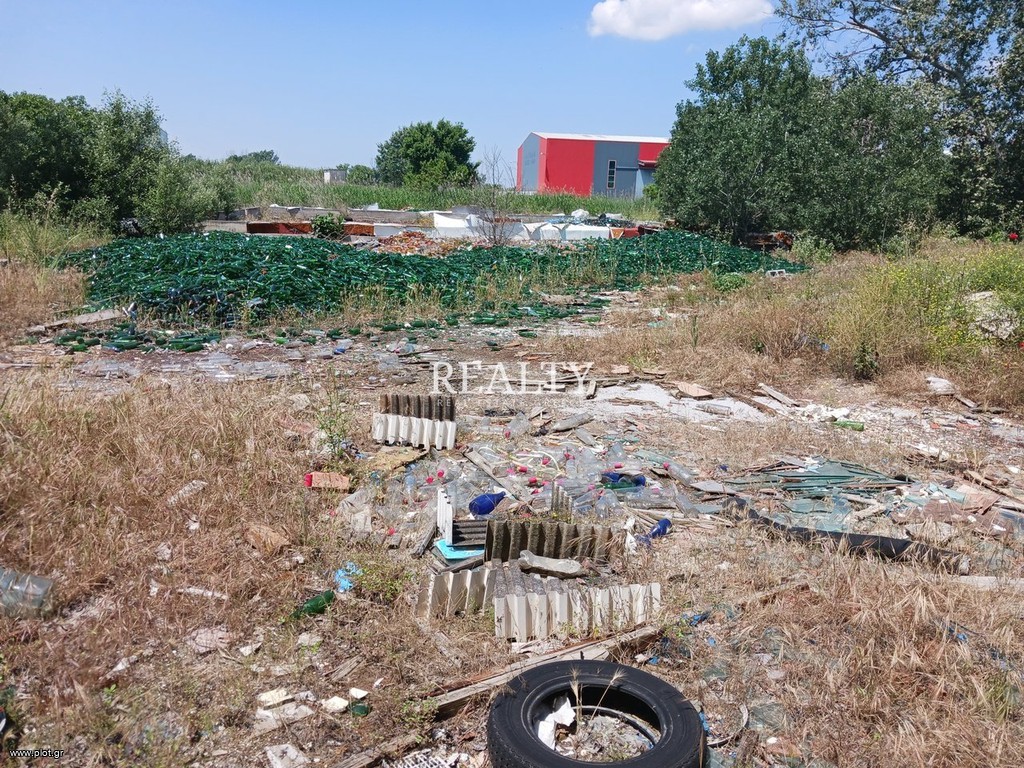 Κτίριο 1.500 τ.μ. προς πώληση, Καλοχώρι Εχεδώρου