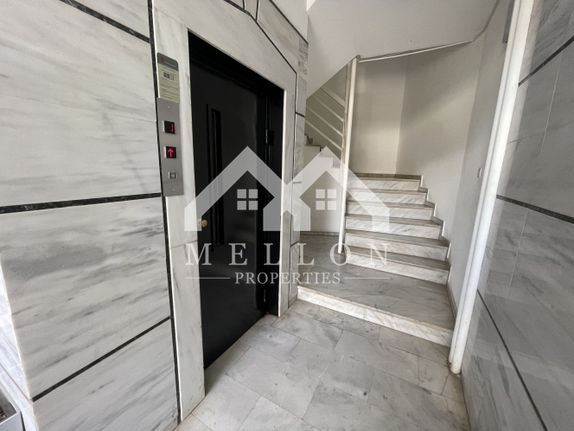 Office 240 sqm for rent, Athens - North, Nea Erithraia