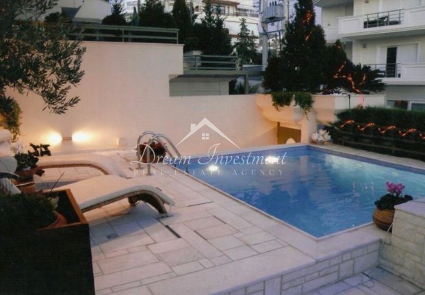 Maisonette 297 sqm for rent, Athens - South, Voula
