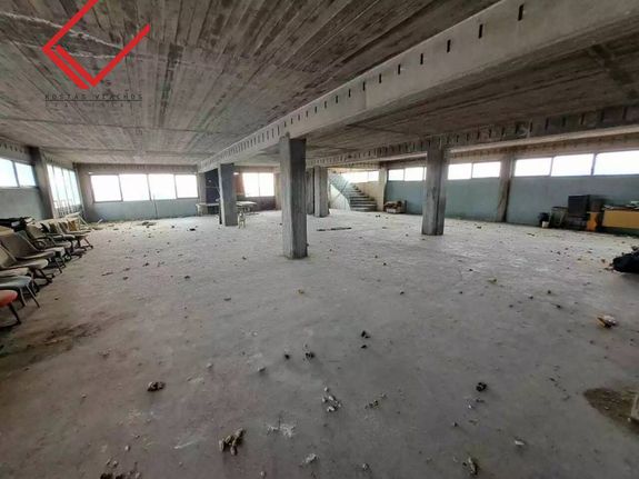 Βιομηχανικός χώρος 2.500 τ.μ. για πώληση, Πειραιάς - Προάστια, Ταύρος
