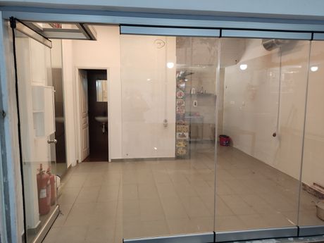 Store 70 sqm for rent