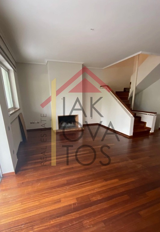 Μεζονέτα 180 τ.μ. πρός ενοικίαση, Αθήνα - Βόρεια Προάστια, Κηφισιά