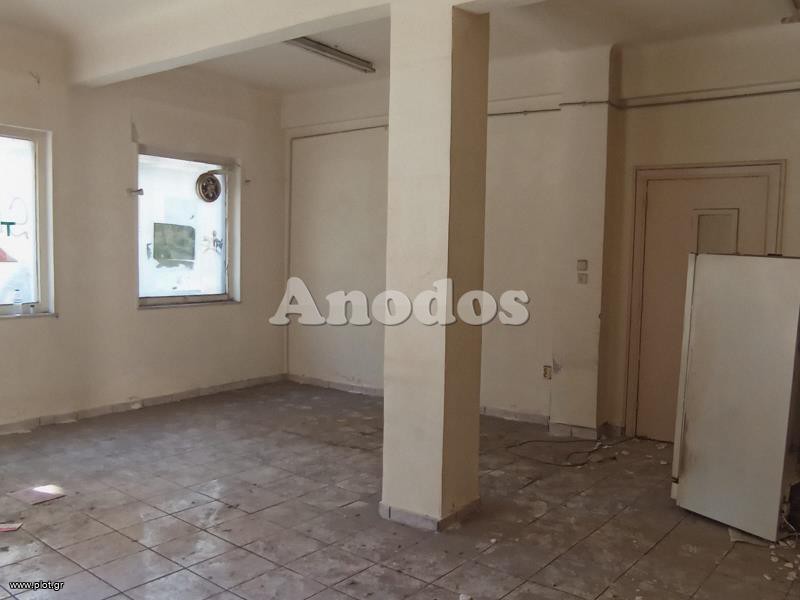 Κατάστημα 47 τ.μ. προς πώληση, Φωκίωνος Νέγρη