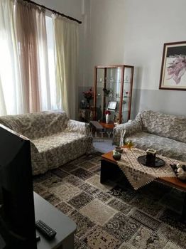 Διαμέρισμα 80τ.μ. για πώληση-Ταμπούρια