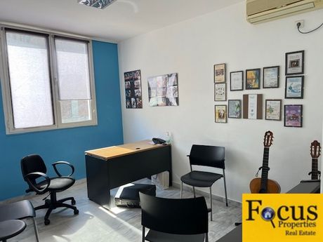 Business bulding 478sqm for sale-Piraeus - Center