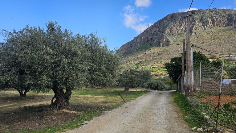 Οικόπεδο 742 τ.μ. για πώληση, Ν. Ηρακλείου, Γούβες