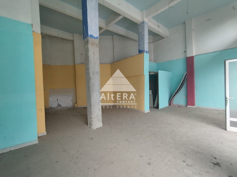 Store 75 sqm for sale, Serres Center