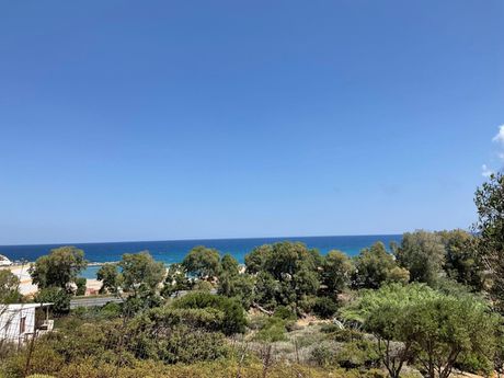 Οικόπεδο 8.200 τ.μ. για πώληση