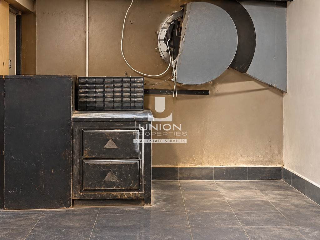 Αποθήκη 102 τ.μ. πρός πώληση, Αθήνα - Νότια Προάστια, Ηλιούπολη