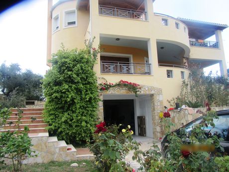 Μονοκατοικία 300 τ.μ. για πώληση