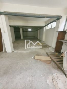 Αποθήκη 260τ.μ. για πώληση-Χαριλάου