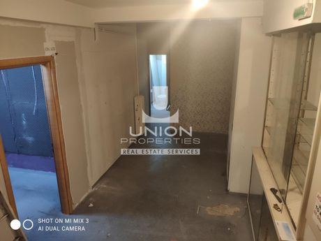 Store 70sqm for rent-Kolonaki - Likavitos » Kolonaki