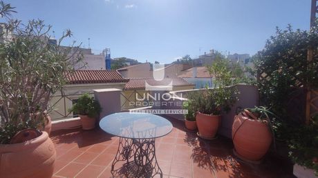 Maisonette 360sqm for sale-Historic Center » Thiseio