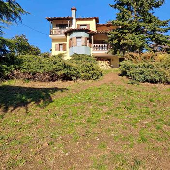 Detached home 280 sqm for sale