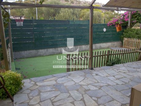 Land plot 302sqm for sale-Vari - Varkiza » Lathouriza