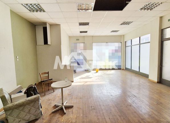 Store 220 sqm for rent, Thessaloniki - Center, Faliro