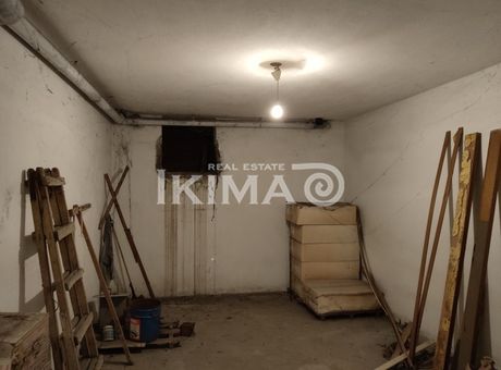 Warehouse 40sqm for sale-Kalamaria