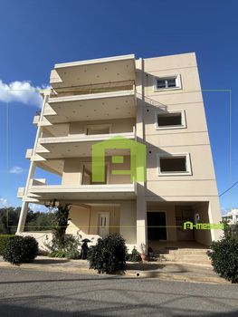 Apartment 132sqm for sale-Kiparissia » Center