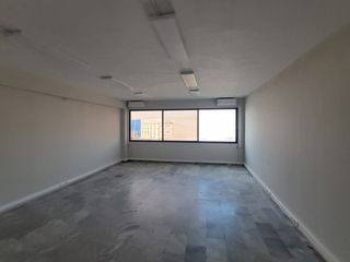 Office 32 sqm for rent