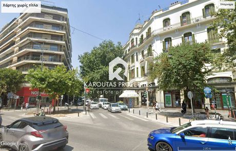 Business bulding 1.270sqm for rent-Lefkos Pirgos