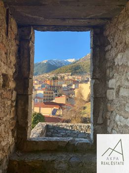 Μονοκατοικία 200τ.μ. για πώληση-Καρπενήσι