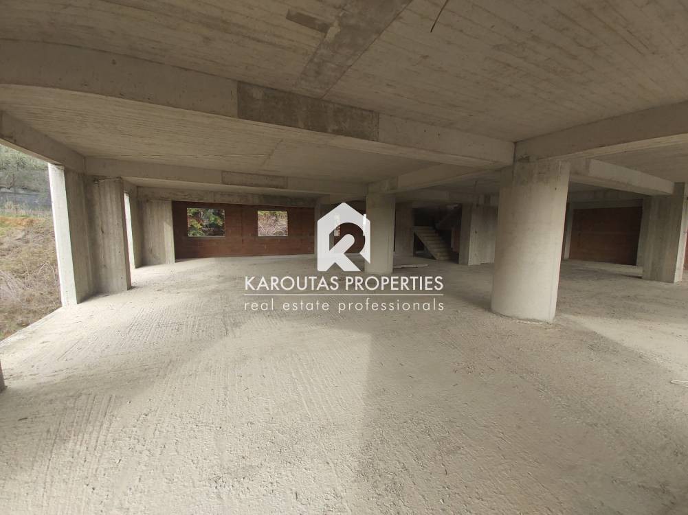 Επιχειρηματικό κτίριο 1.025 τ.μ. προς πώληση, Νέο Ρύσιο