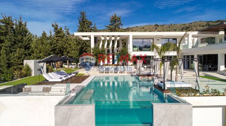 Villa 500sqm for sale-Chania