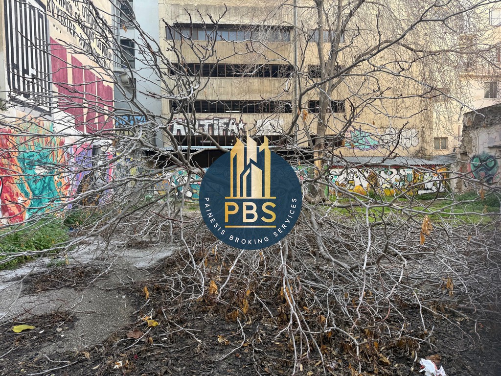 Οικόπεδο 365 τ.μ. προς πώληση, Εξάρχεια - Νεάπολη