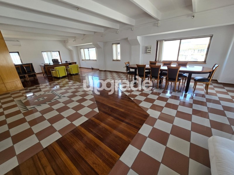 Επιχειρηματικό κτίριο 2.200 τ.μ. πρός πώληση, Αττική - Υπόλοιπο, Ασπρόπυργος