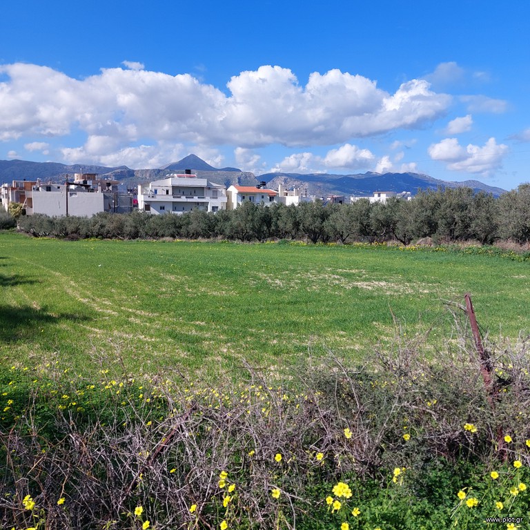 Οικόπεδο 2.200 τ.μ. πρός πώληση, Ν. Ηρακλείου, Γάζι