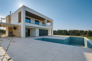 Βίλλα 385 τ.μ. για πώληση