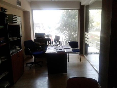 Κατάστημα 194τ.μ. για πώληση-Ανάληψη