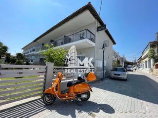 Συγκρότημα διαμερισμάτων 180 τ.μ. για πώληση
