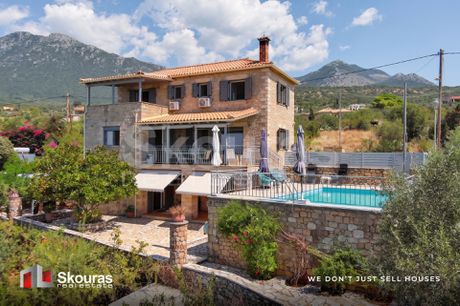 Μονοκατοικία 220 τ.μ. προς πώληση
