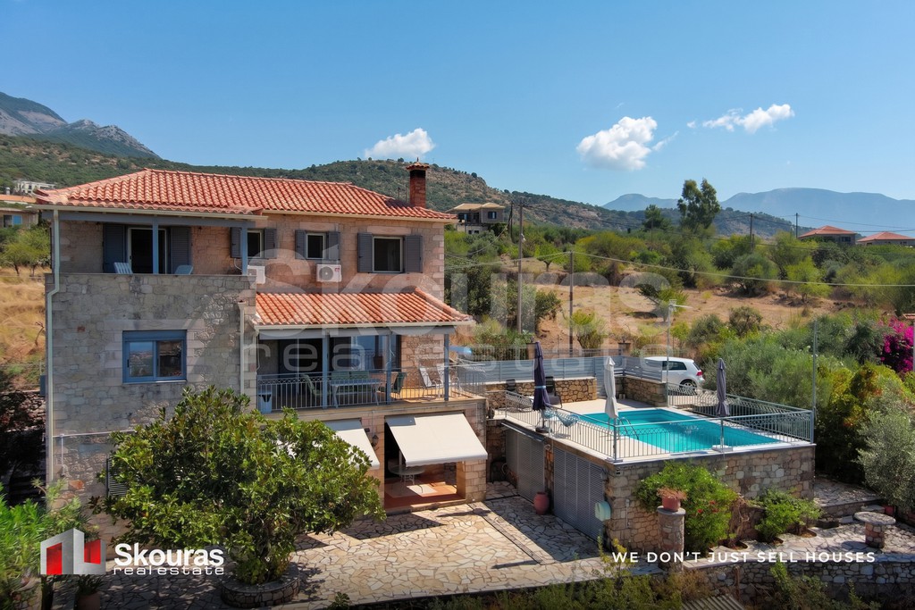 Μονοκατοικία 220 τ.μ. προς πώληση, Νεοχώρι Λεύκτρου