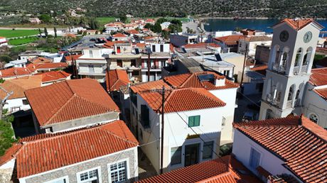 Κτίριο 300τ.μ. για πώληση-Ερμιόνη