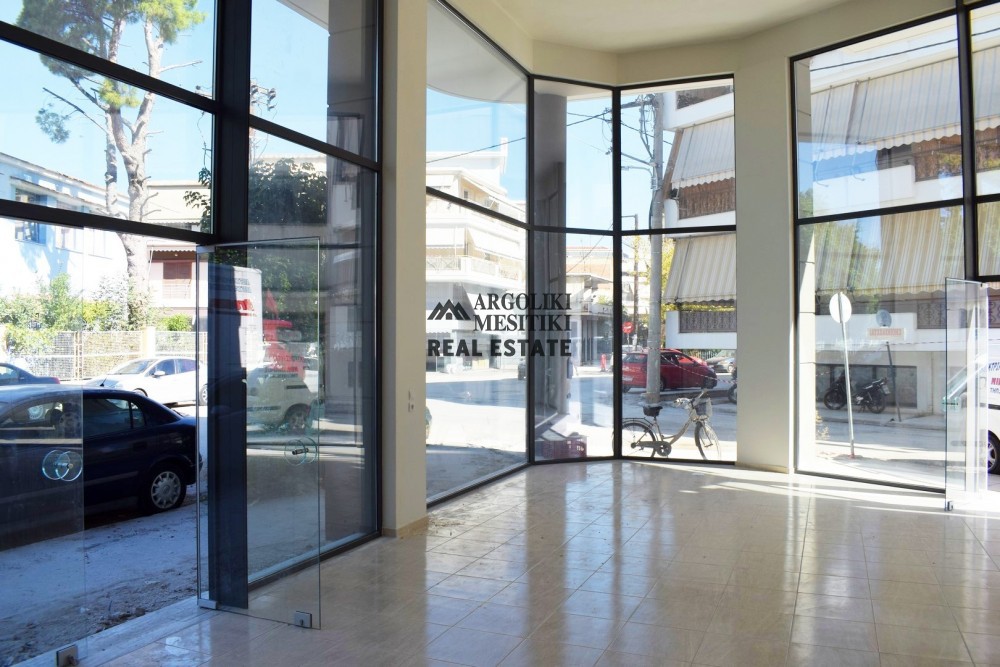 Κατάστημα 185 τ.μ. πρός ενοικίαση, Αργολίδα, Ναύπλιο