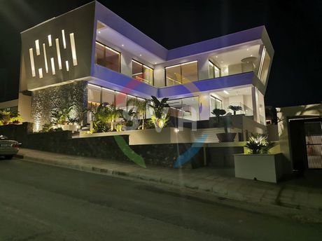 Βίλλα 1.000τ.μ. για πώληση-